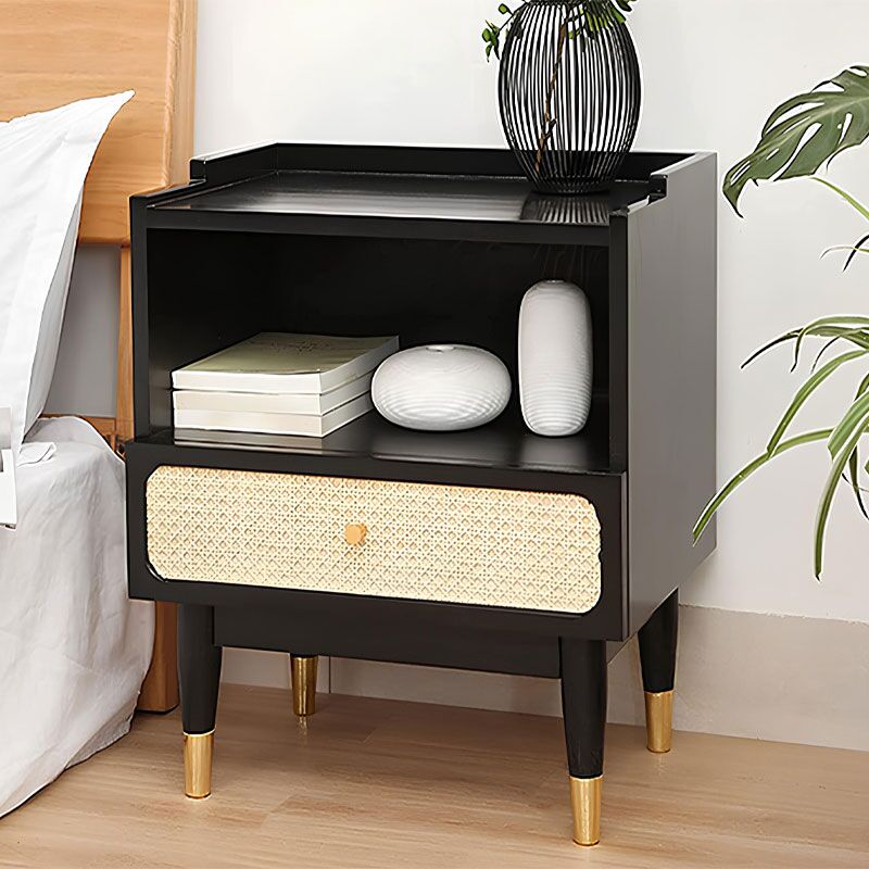 Ame Night Table – Studio Duality